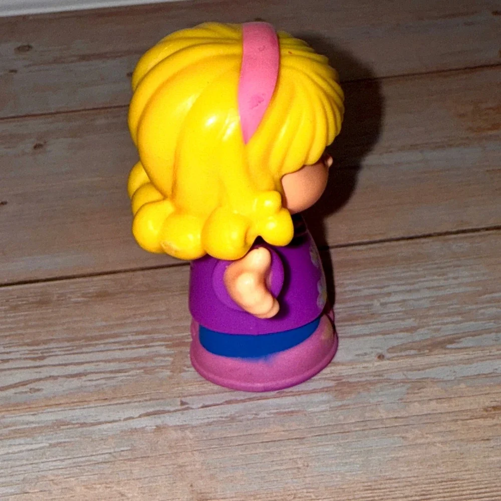 Fisher-Price Little People Girl Figure Kids‎ OS Purple Good Blonde Floral